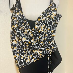 Simon Chang Black and Red Swimwear